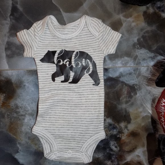 Baby Bear Funny Infant Shirts Creeper For Family Bodysuit Size Preemie NEW - Picture 1 of 3